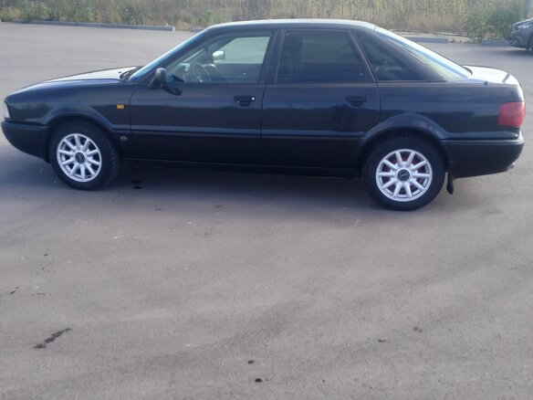 1992 Audi 80 V (B4), чёрный, 225000 рублей - вид 3