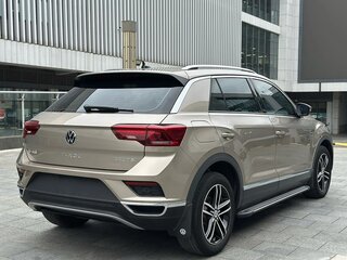 2023 Volkswagen T-Roc I (China Market), золотистый, 2185000 рублей, вид 5
