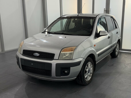 2007 Ford Fusion I Рестайлинг, серебристый, 900000 рублей, вид 3