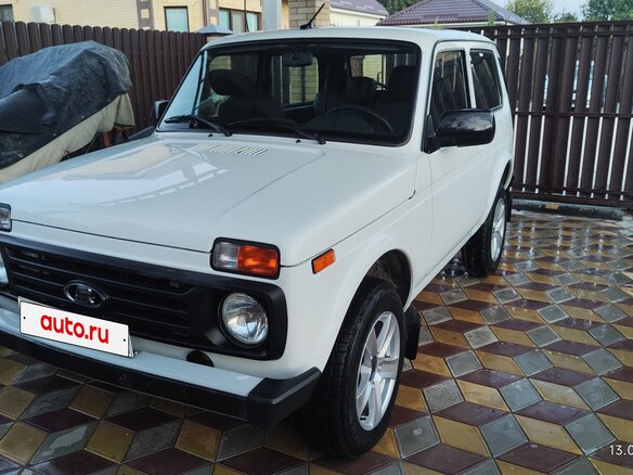 2024 Lada (ВАЗ) Niva Legend I, белый - вид 2