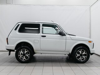 2024 Lada (ВАЗ) Niva Legend I, белый, 949000 рублей, вид 5