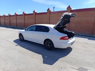 2012 Skoda Superb II, белый, 920000 рублей, вид 1