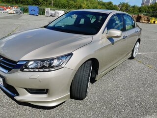 2013 Honda Accord IX, бежевый, 2450000 рублей, вид 1