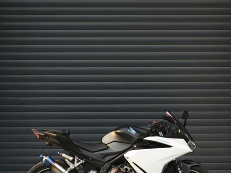 2019 Honda CBR 400R, белый, 600000 рублей, вид 1