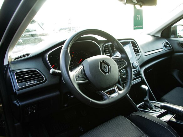 2022 Renault Megane IV Рестайлинг, чёрный, 2150000 рублей - вид 5