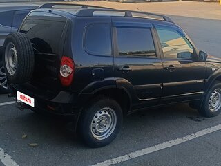 2013 Chevrolet Niva I Рестайлинг, чёрный, 500000 рублей, вид 5