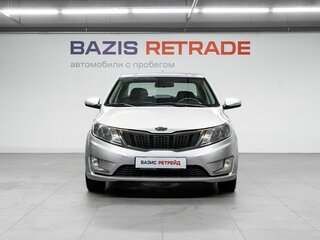 2013 Kia Rio 5-speed III, серебристый, 849000 рублей, вид 3