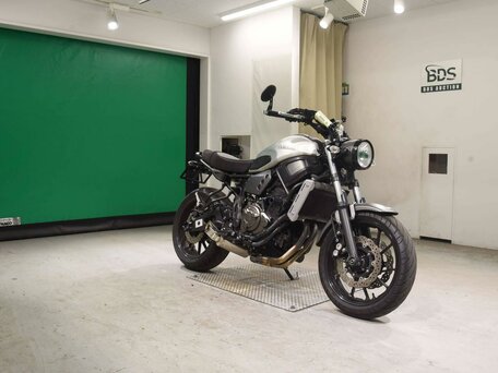 2018 Yamaha XSR700, серый, 677000 рублей, вид 3
