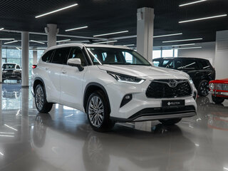 2026 Toyota Highlander IV (XU70), белый, 5700000 рублей, вид 2