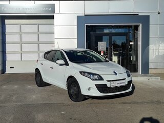 2010 Renault Megane III, белый, 509000 рублей, вид 3