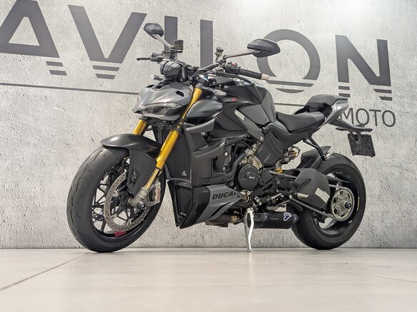 2024 Ducati Streetfighter V4, серый, 2850000 рублей - вид 16
