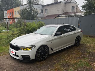 2018 BMW 5 серии 530i xDrive VII (G30/G31/G38), белый, 3499000 рублей, вид 2