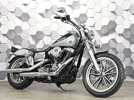 2009 Harley-Davidson Dyna Low Rider, серебристый, 727000 рублей, вид 1