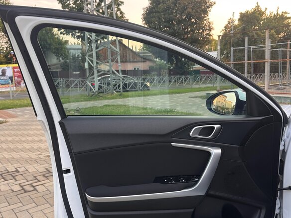 2018 Kia Ceed III, белый, 1750000 рублей - вид 17