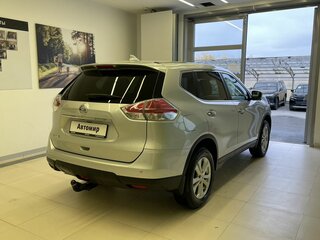 2018 Nissan X-Trail III Рестайлинг, серебристый, 1900000 рублей, вид 4