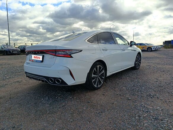 2023 Chery Arrizo 8, белый, 1365000 рублей - вид 2