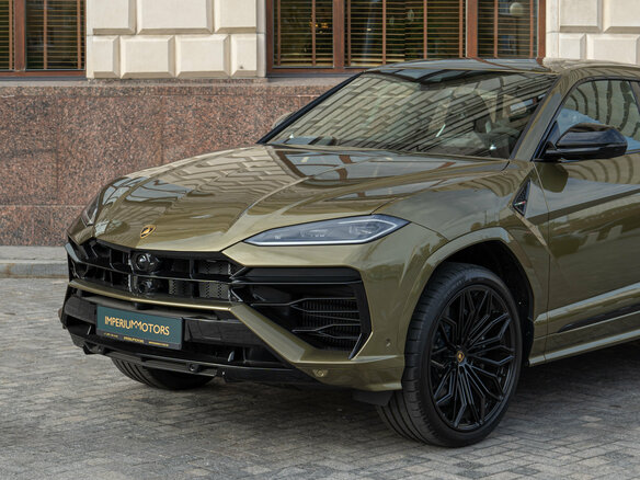 2025 Lamborghini Urus SE I Рестайлинг, зелёный, 38790000 рублей - вид 3