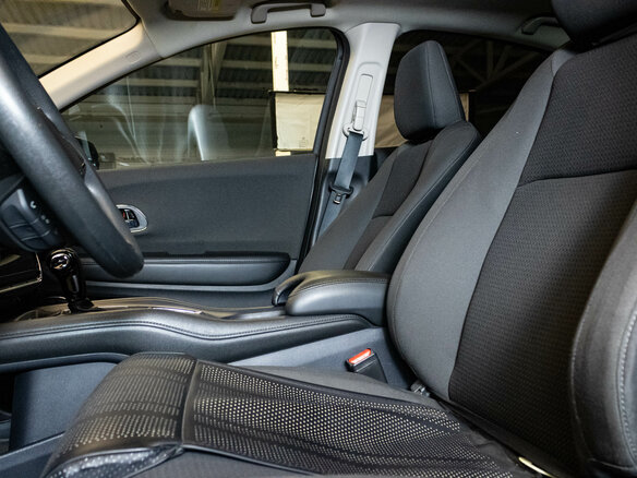 2021 Honda HR-V II Рестайлинг, чёрный, 2184000 рублей - вид 8