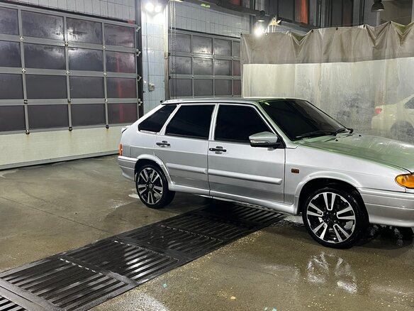 2011 Lada (ВАЗ) 2114, серебристый, 320000 рублей - вид 2