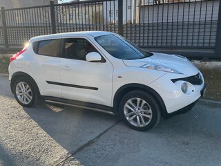 2013 Nissan Juke I, белый, 1200000 рублей, вид 3