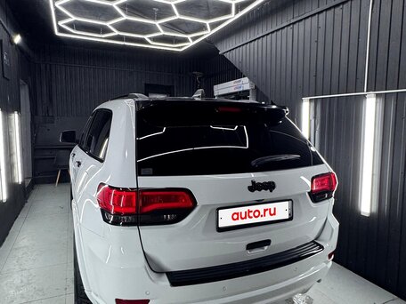 2015 Jeep Grand Cherokee IV (WK2) Рестайлинг, белый, 2500000 рублей, вид 4