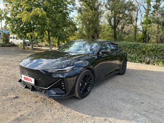 2023 Changan UNI-V I, чёрный, 2250000 рублей, вид 1