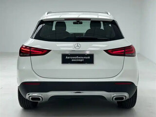 2020 Mercedes-Benz GLA 180 II (H247), белый, 2350000 рублей, вид 4