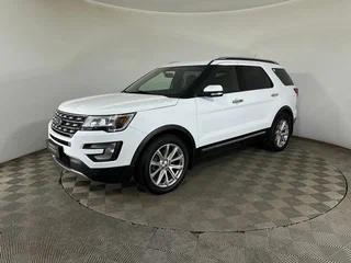 2016 Ford Explorer V Рестайлинг, белый, 2600000 рублей, вид 1
