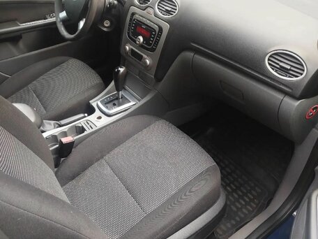 2010 Ford Focus II Рестайлинг, синий, 650000 рублей, вид 4