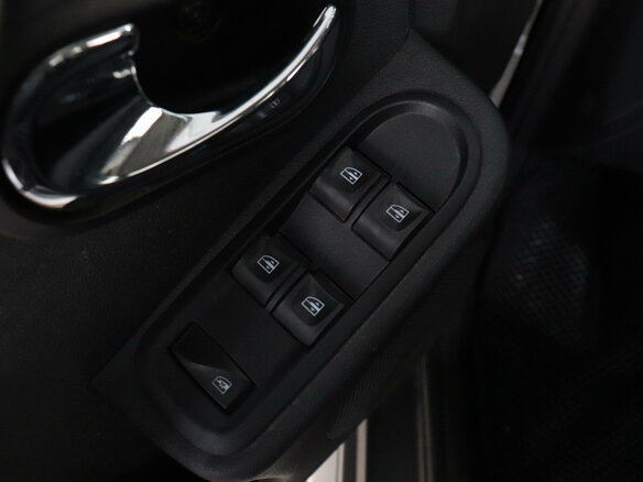 2017 Nissan Terrano III (D10), серый, 1091000 рублей - вид 13
