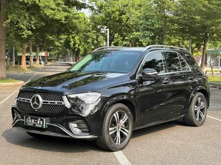 2023 Mercedes-Benz GLE 400 e II (V167) Рестайлинг, чёрный, 7689500 рублей, вид 3
