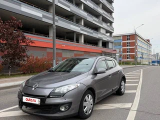 2013 Renault Megane III Рестайлинг, серый, 490000 рублей, вид 1