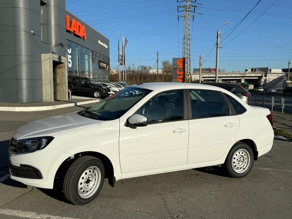 2026 Lada (ВАЗ) Granta I Рестайлинг, белый, 987000 рублей - вид 15