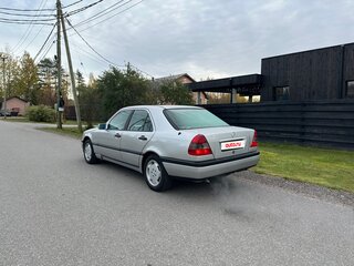 1995 Mercedes-Benz C-Класс 180 (PMS) I (W202), серебристый, 490000 рублей, вид 3