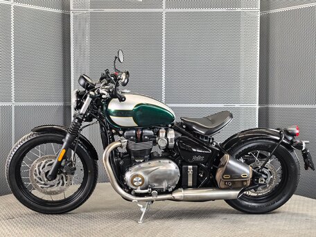 2017 Triumph Bonneville Bobber, зелёный, 1117000 рублей, вид 5