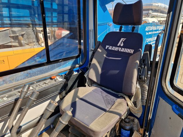 2015 Галичанин КС-55713, синий, 7500000 рублей - вид 31