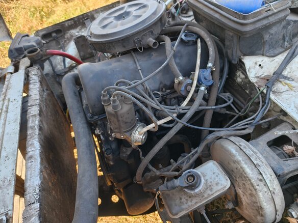 1996 Lada (ВАЗ) 2121 (4x4) I Рестайлинг, белый, 53000 рублей - вид 4
