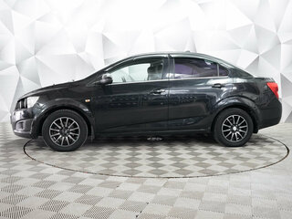 2013 Chevrolet Aveo II, чёрный, 485000 рублей, вид 2