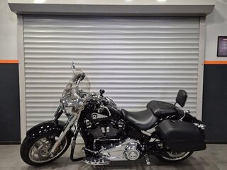 2026 Harley-Davidson Fat Boy, чёрный, 3600000 рублей, вид 1