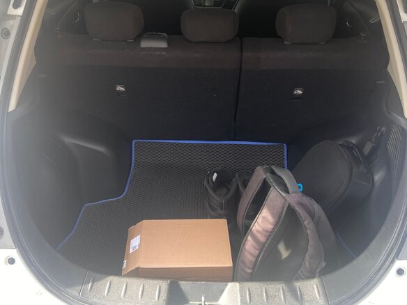 2013 Nissan Leaf (EM57) I (ZE0/AZE0), белый, 1250000 рублей - вид 11