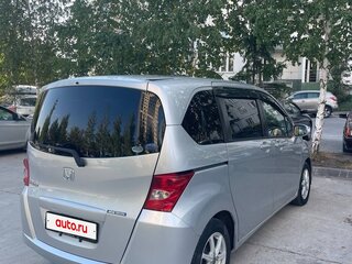 2009 Honda Freed I, серебристый, 825000 рублей, вид 4