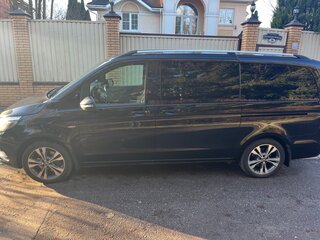 2017 Mercedes-Benz V-Класс Long 250 d длинный III (W447), чёрный, 4850000 рублей, вид 4