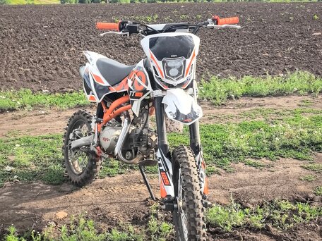 2024 Kayo Basic TT125, белый, 70000 рублей, вид 2
