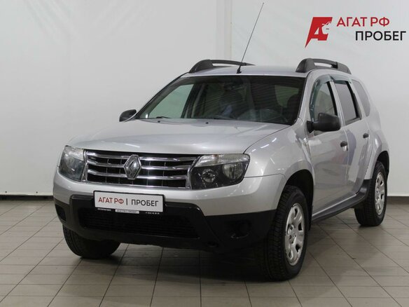 2013 Renault Duster I, серебристый, 890000 рублей