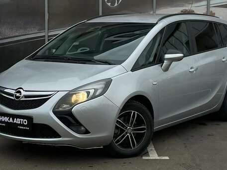 Opel Zafira C