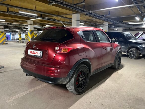 2012 Nissan Juke I, красный - вид 2