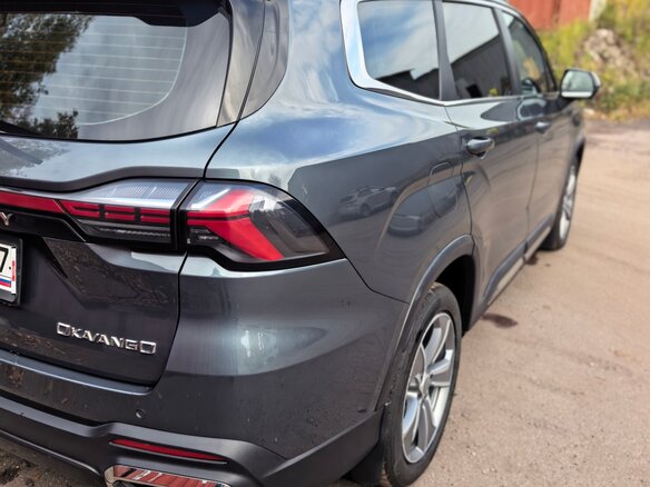2023 Geely Okavango I Рестайлинг, серый - вид 4
