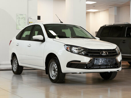 2026 Lada (ВАЗ) Granta I Рестайлинг, белый, 1200000 рублей, вид 1