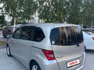 2009 Honda Freed I, серебристый, 825000 рублей, вид 3
