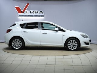 2012 Opel Astra J Рестайлинг, белый, 590000 рублей, вид 4